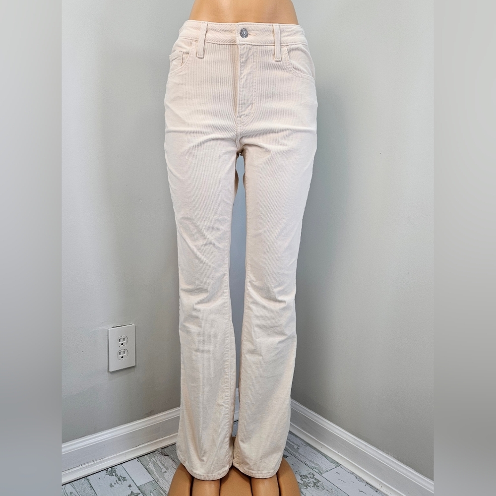 Levi's Cream Straight Leg Pants